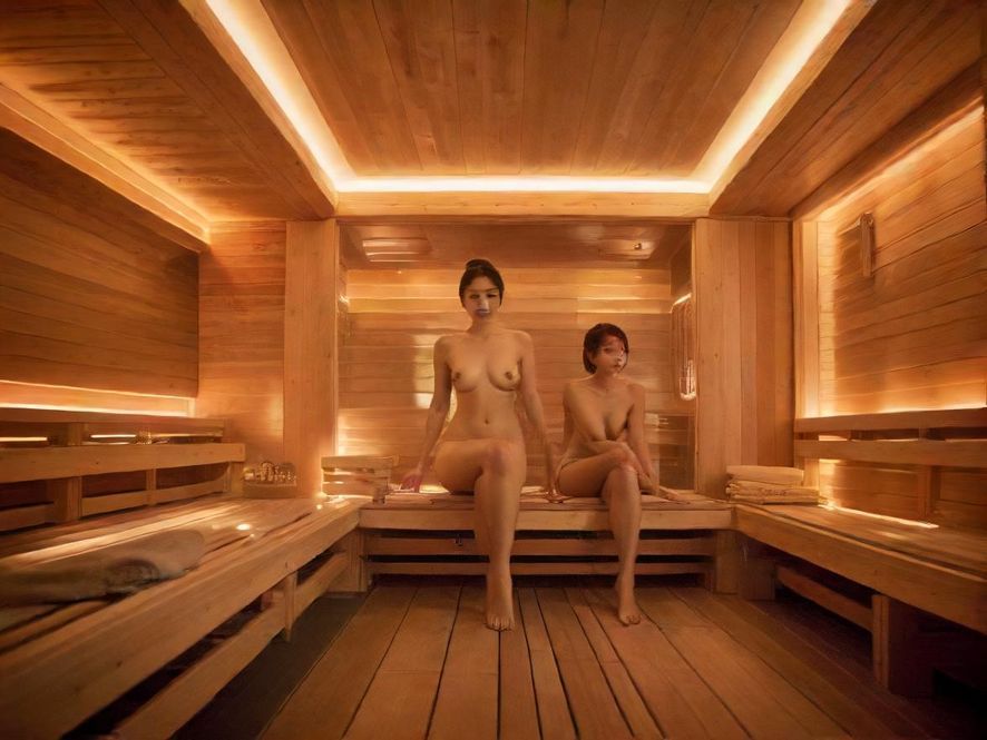 现代舒适的桑拿房内部景象