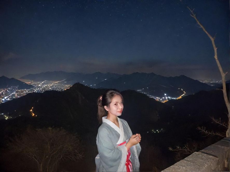 深圳南山璀璨夜景,远眺都市霓虹
